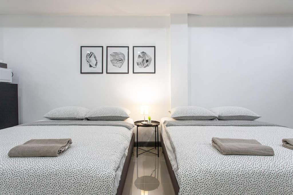 P1 Silom Pan Large Room Full Kitchen Wifi 4-6Pax Bangkok Luaran gambar